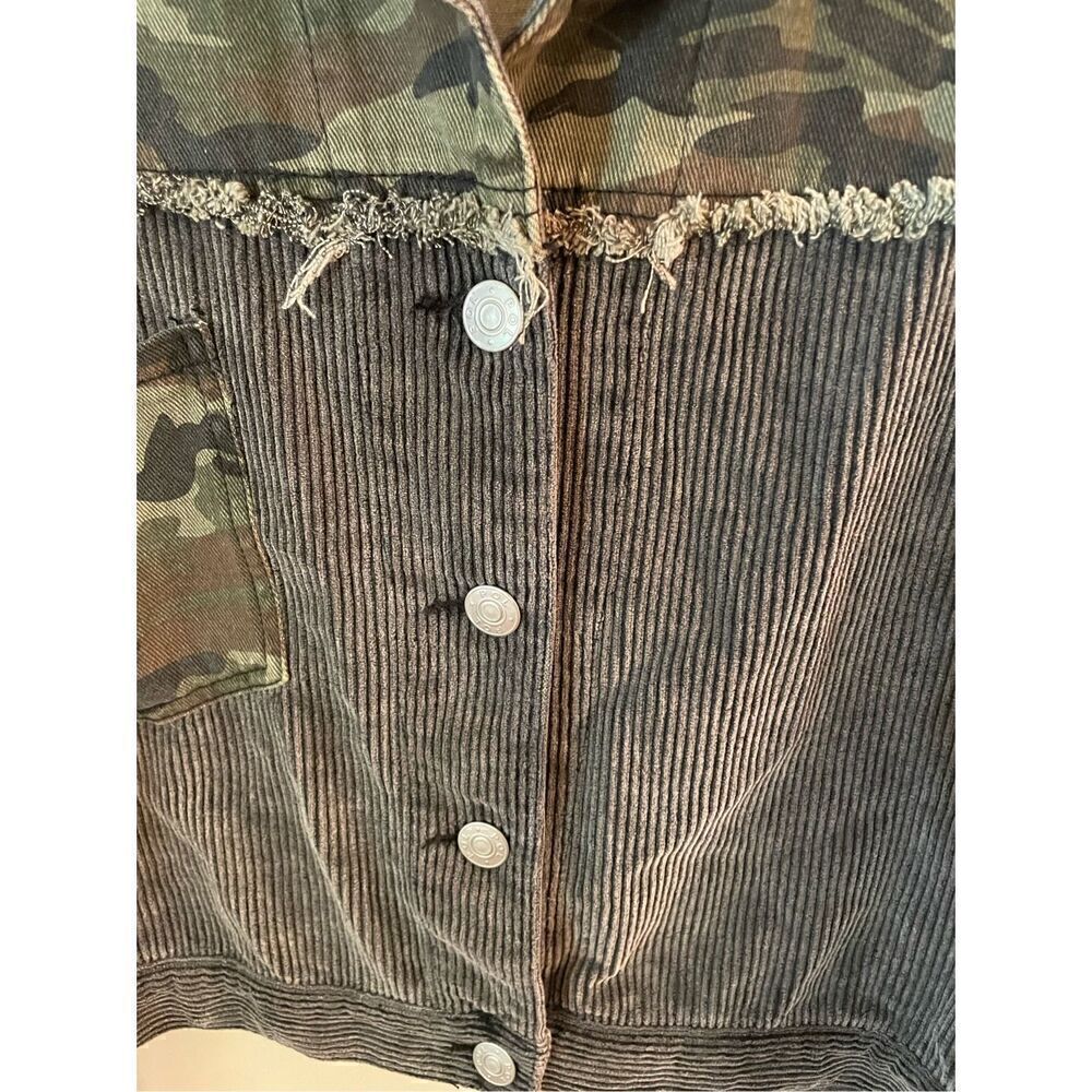 POL Jacket - Picture 3 of 4